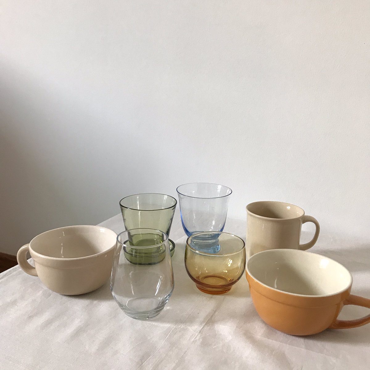 doradola_deco's tweet image. 🍪🥨ฝากของแต่งบ้านเซรามิคด้วยนะค้า เริ่มต้นที่ 50 บาท มีจาน ชาม ถ้วย แจกัน แก้ว เลยค่าาา✨ ลงขายวันพรุ่งนี้ (3/5/63) ที่ทวิตนี้เลยค่ะ เจอกัน 17.00 น้าาา🥰

#เซรามิค #เซรามิคมือสอง #ของแต่งบ้าน #ตลาดนัดออนไลน์ #homecafe