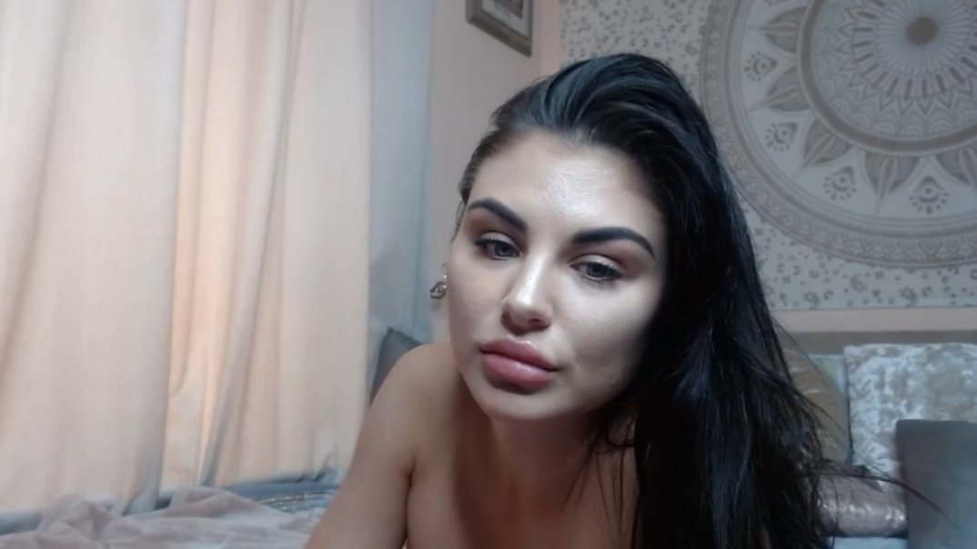 futureexpert0's tweet photo. Beautiful stunning @Izuniamodel is live on S66TV this afternoon give her a call @S66Cams @TeamS66 @Mr_S66 #CallIzzy πβοΈβ€πππππ€π§‘πππ https://t.co/3xbNdjWR59