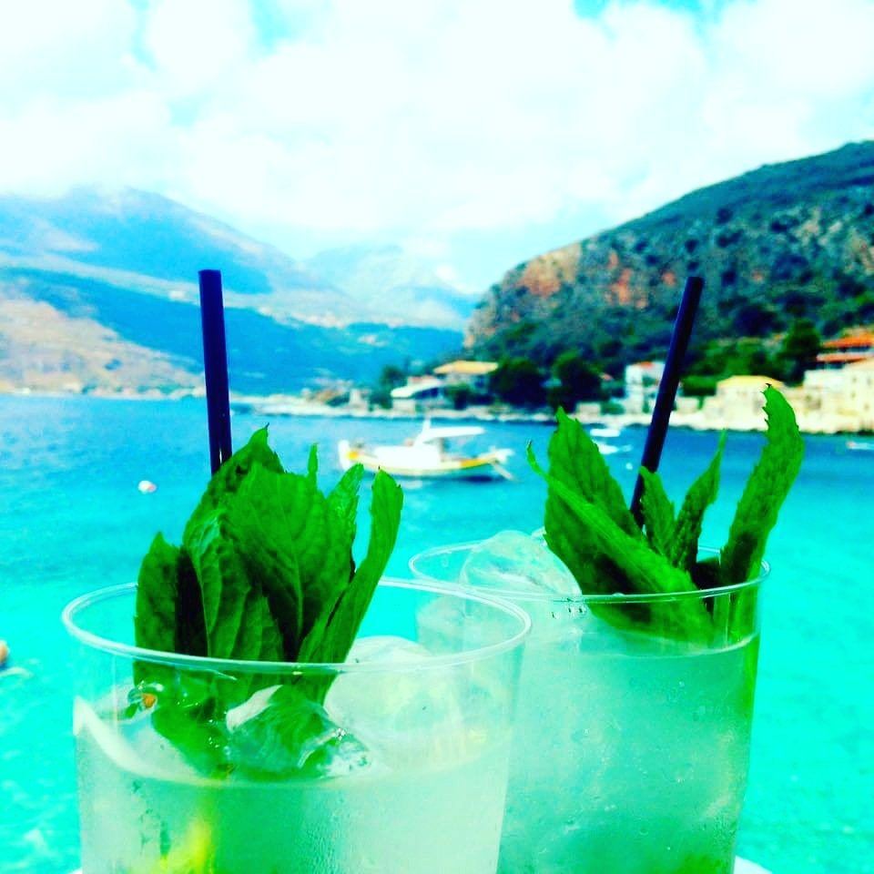 SloppyCooks's tweet photo. Throwback! Mohitos in Limeni Mani 🍹🌱Greece 💚 💙 https://t.co/845eVfSiWl