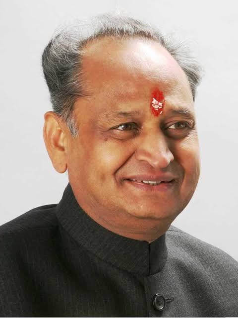 Deepak_Kuliya25's tweet photo. जननायक, जनहितैषी, राजस्थान के माननीय मुख्यमंत्री श्री @ashokgehlot51 जी को जन्मदिवस की हार्दिक शुभकामनाएं....
आप स्वस्थ रहें, खुशहाल रहें...
ईश्वर से यही कामना है....
#3rd_may
#HappyBirthdayAshokGehlot 

@INCRajasthan 
@INCIndia 
@IYC 
@INCUttarPradesh 
@INCMP 
@INCMaharashtra https://t.co/yJkyRmyp6P