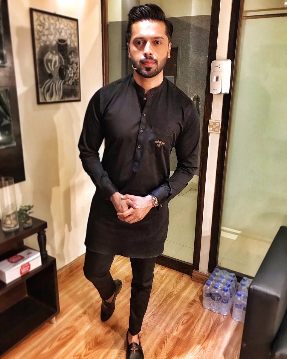 fahadmustafa26's tweet photo. #JeetoPakistanLeague #JeetoPakistan #JPL #8thRamadan https://t.co/bQbZN43raX
