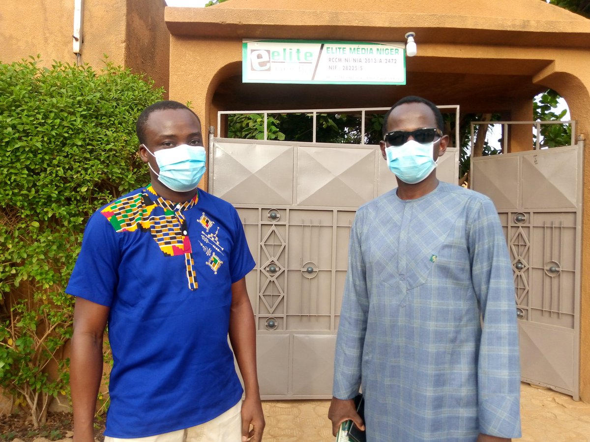 BakoAlmoctar's tweet photo. #Tous à la #FADA du #Studio #Kalangou  aux côtés du president du #CNJN, du président du #GONDWANA et , du Fondateur de #Élite #Média; pour faire le point et parler de la contribution des jeunes dans la sensibilisation et la prévention de la pandémie liée au COVID-19 au Niger. https://t.co/iwHMzTSPCt