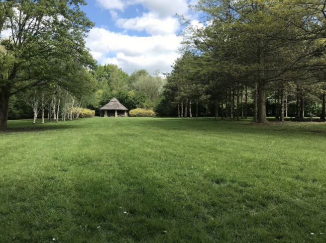 BorrowmyGarden's tweet photo. #NewListingAlert #OutsideEventSpace #LandForHire #Kent
Very pleased to let people know there's a private outside space for hire for families who live together.
https://t.co/0Vf0YiJCfc https://t.co/ngK6t90jHG