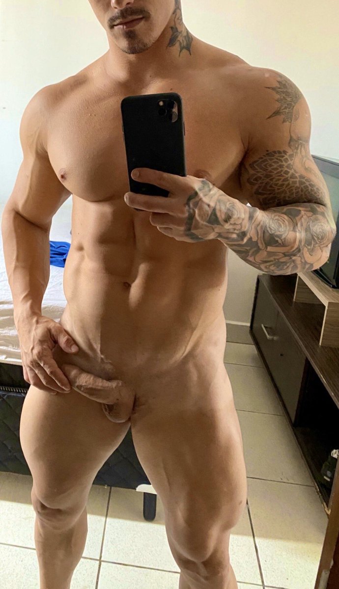 Vince (@sausagemassage) on Twitter photo 