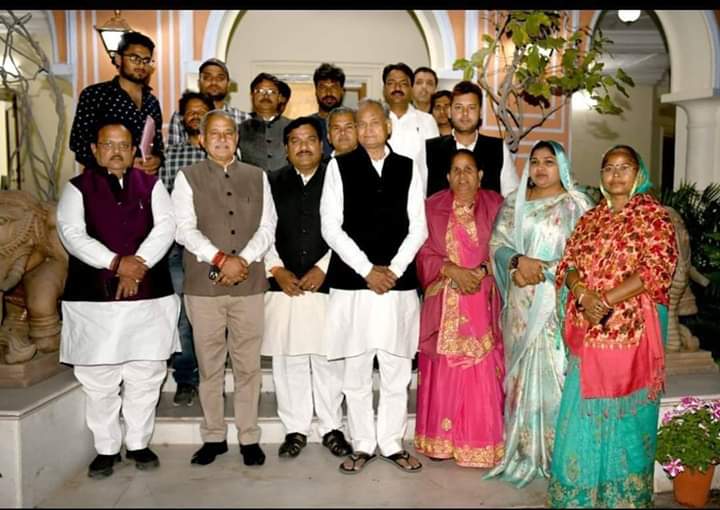 Iampankajjeph's tweet photo. @1stIndiaNews @ashokgehlot51 @RajCMO @TikaRamJullyINC @naresh_jsharma माननीय मुख्यमंत्री महोदय आपके  आदेश देने के बावजूद भी अभी तक एससी एसटी बैकलॉग का प्रेसनोट जारी नहीं हुआ कृपया करके आप अति शीघ्र एससी एसटी बैकलॉग का प्रेसनोट जारी करवाएं और गरीब बेरोजगार लोगों को रोजगार प्रदान करवाएं
@ashokgehlot51
@zeerajasthan_ 
@News18Rajasthan 
@DainikBhaskar https://t.co/m1JSgUL0EU