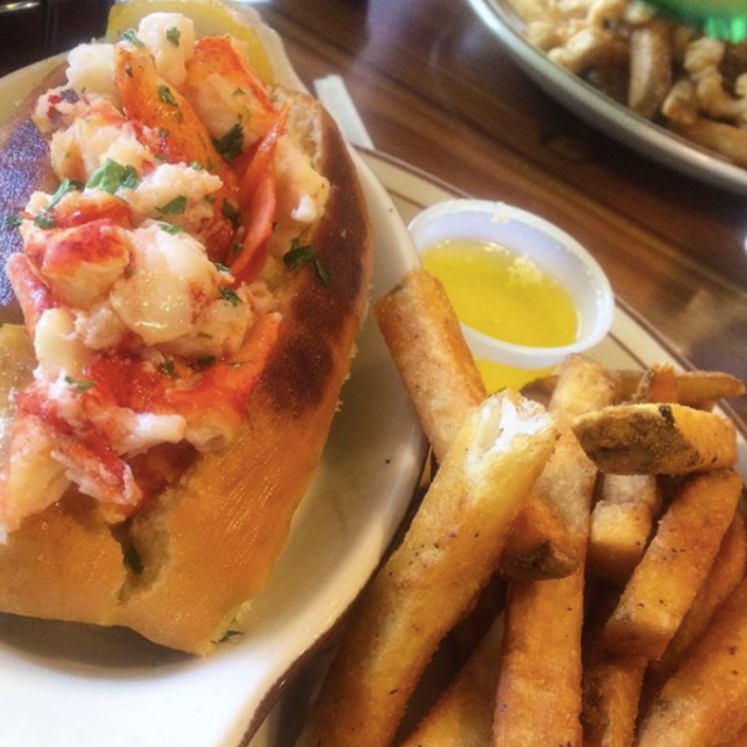 This is how we roll!

photo by @ralphierebelle