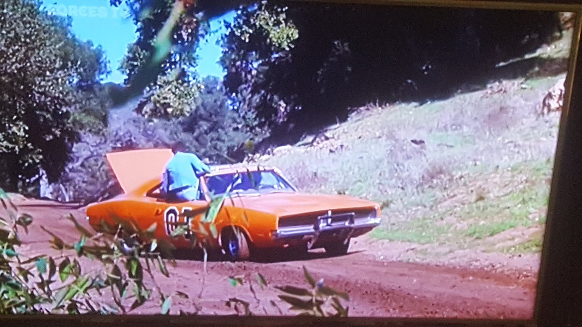 Charlie1tgy's tweet photo. Saturday evening as a bairn...watching them Damn Duke boys #flashbacktv https://t.co/kJasQjeyP7