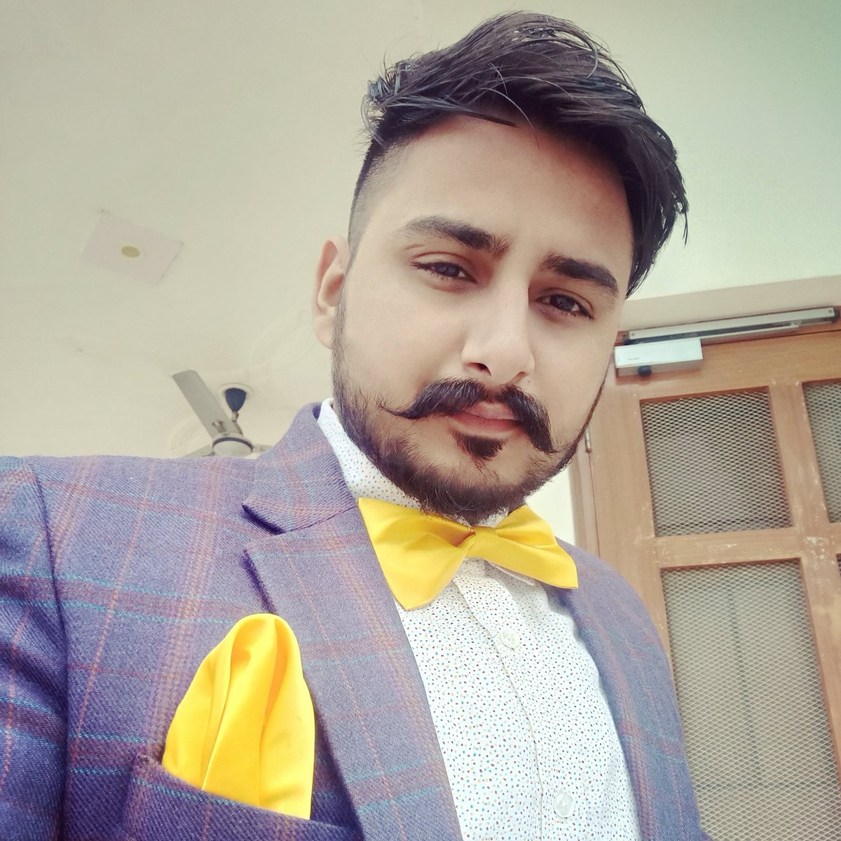 sidhuparvi's tweet photo. #NewProfilePic2020  #StayHomeStaySafe #FightAgainstCOVID19 https://t.co/yMq7qNysGh