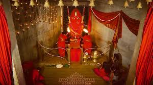 saivanyaa's tweet photo. #LingaBhairavi is the most exuberant expression of the Divine Feminine, residing in a triangular-shaped abode at the Velliangiri Foothills.
#DeviSeva #DeviSadhana - to have divinity walking around - #Sadhguru
#sadhguruforchallengingtimes
#BeatCOVID19 https://t.co/iHke1L6eUd