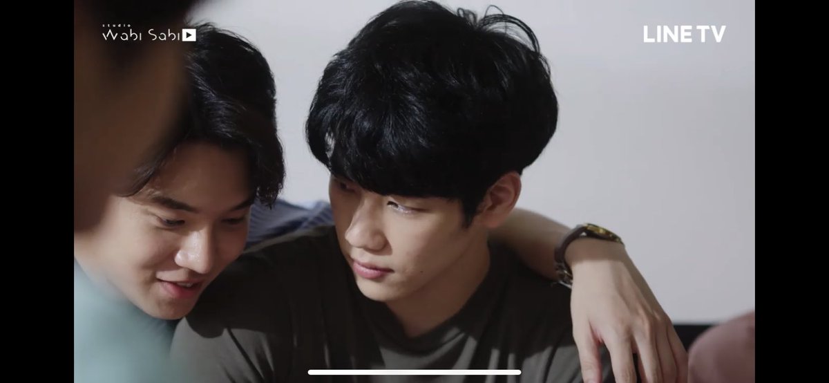 gifezee's tweet photo. พบคนเนียน 1 อัตรา #ENOFLOVEep8 https://t.co/h6uGmAsDU8
