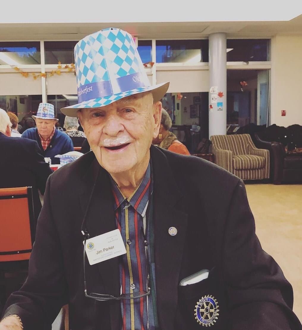 Wishing our charter member Jim Parker a Happy 95th Birthday today! 

#BurlOn #HappyBirthday #PeopleOfAction #ServiceAboveSelf #District7080 #Rotary
