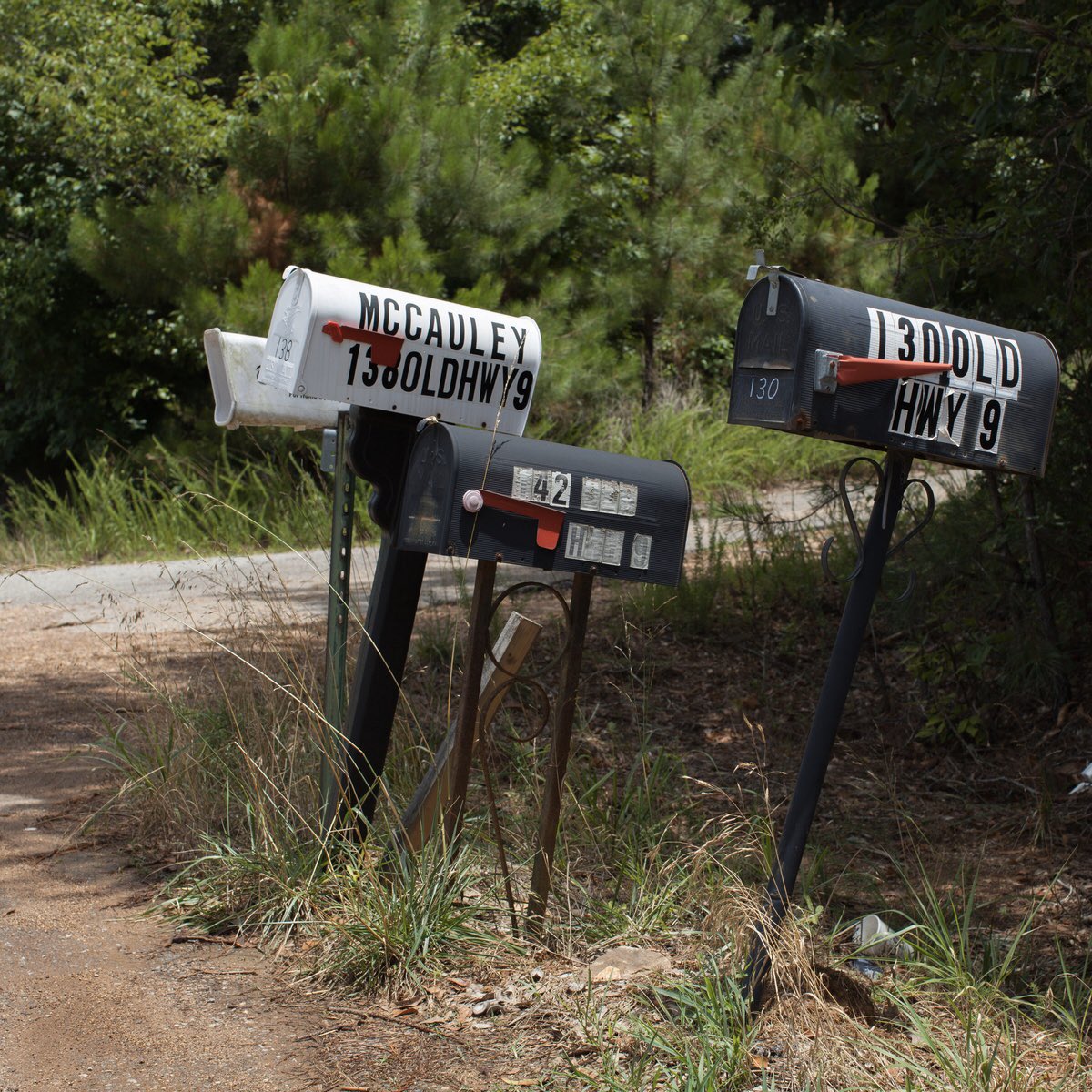 DesignSod's tweet image. zacharymccauley.com/information
Shout-Out Saturday
MEET ZACHARY MCCAULEY!
@zacharymccauley (Anniston, Alabama) explores ideas of identity, family, and interpretation through photography, video, audio, and...
#shoutoutsaturdaysod #latechsod #schoolofdesign #latechsodalumni #photography