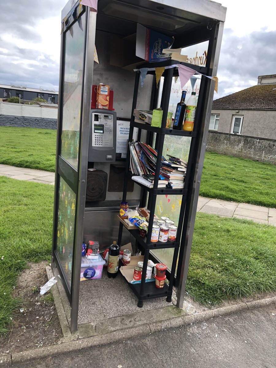 ShelleyMac1982's tweet photo. Love the concept of the #KindnessBox and this one is definitely getting used! Still plenty there for those in need along with some #PeriodProducts that I just dropped off ππΌ #EndPeriodPoverty @HeyGirlsUK π https://t.co/Mnb9cSCgVa