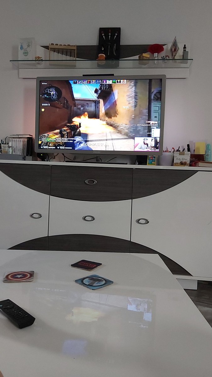 Peewee_dot's tweet photo. @OrionoursTv t'es classe sur la Tv :P https://t.co/tWM8Ma4gnz