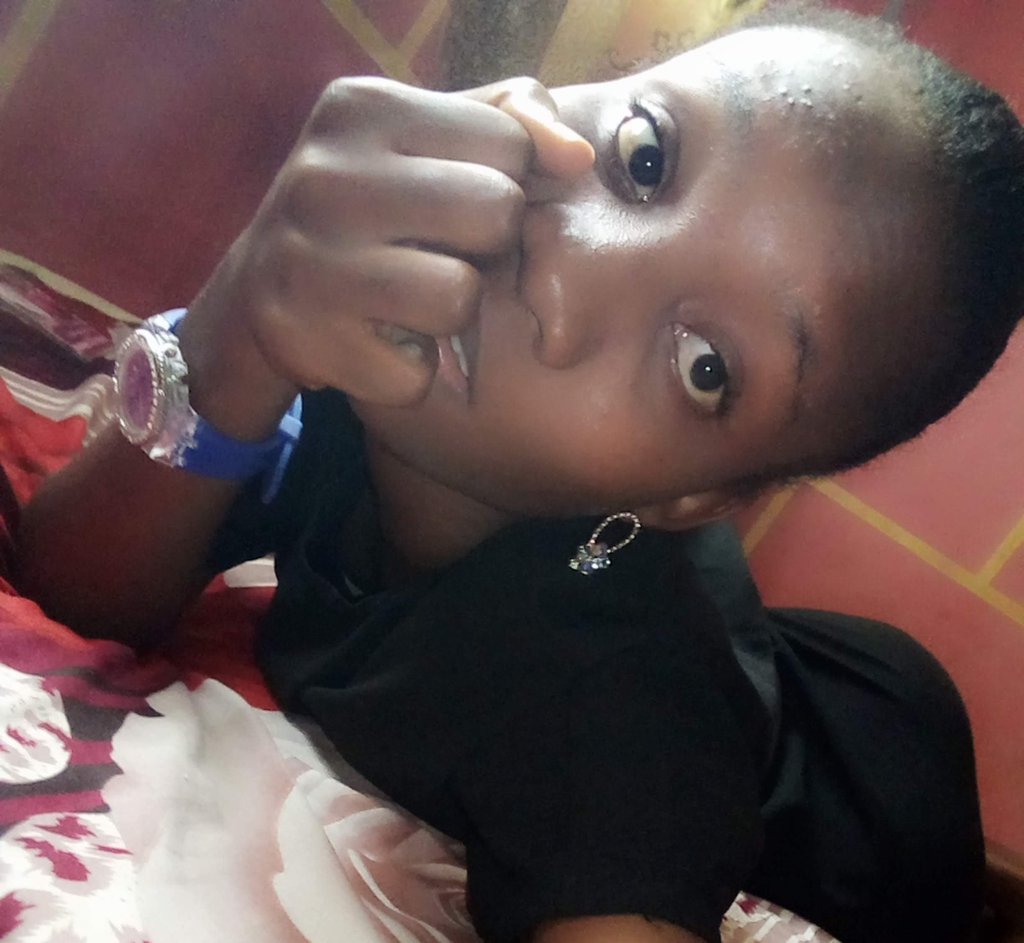JoycyGold's tweet photo. #Tb 😛😛😛

Iffa hear pim😉😉😉😉😉 https://t.co/8AksOhMrVh
