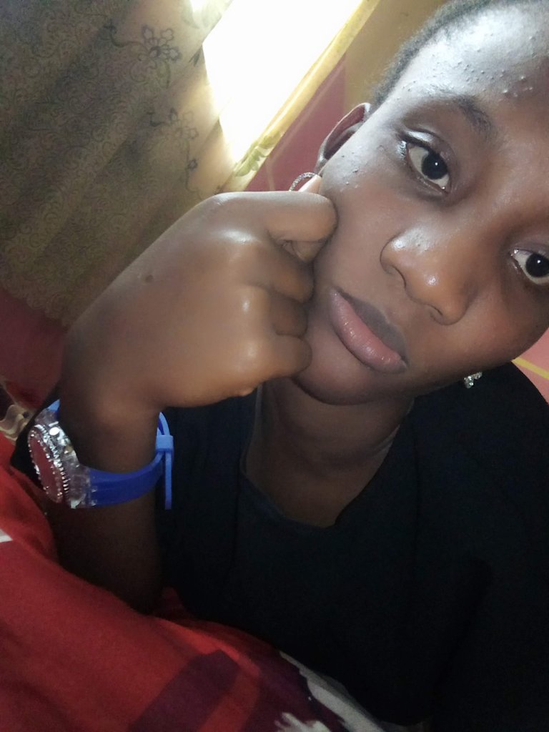 JoycyGold's tweet photo. #Tb 😛😛😛

Iffa hear pim😉😉😉😉😉 https://t.co/8AksOhMrVh