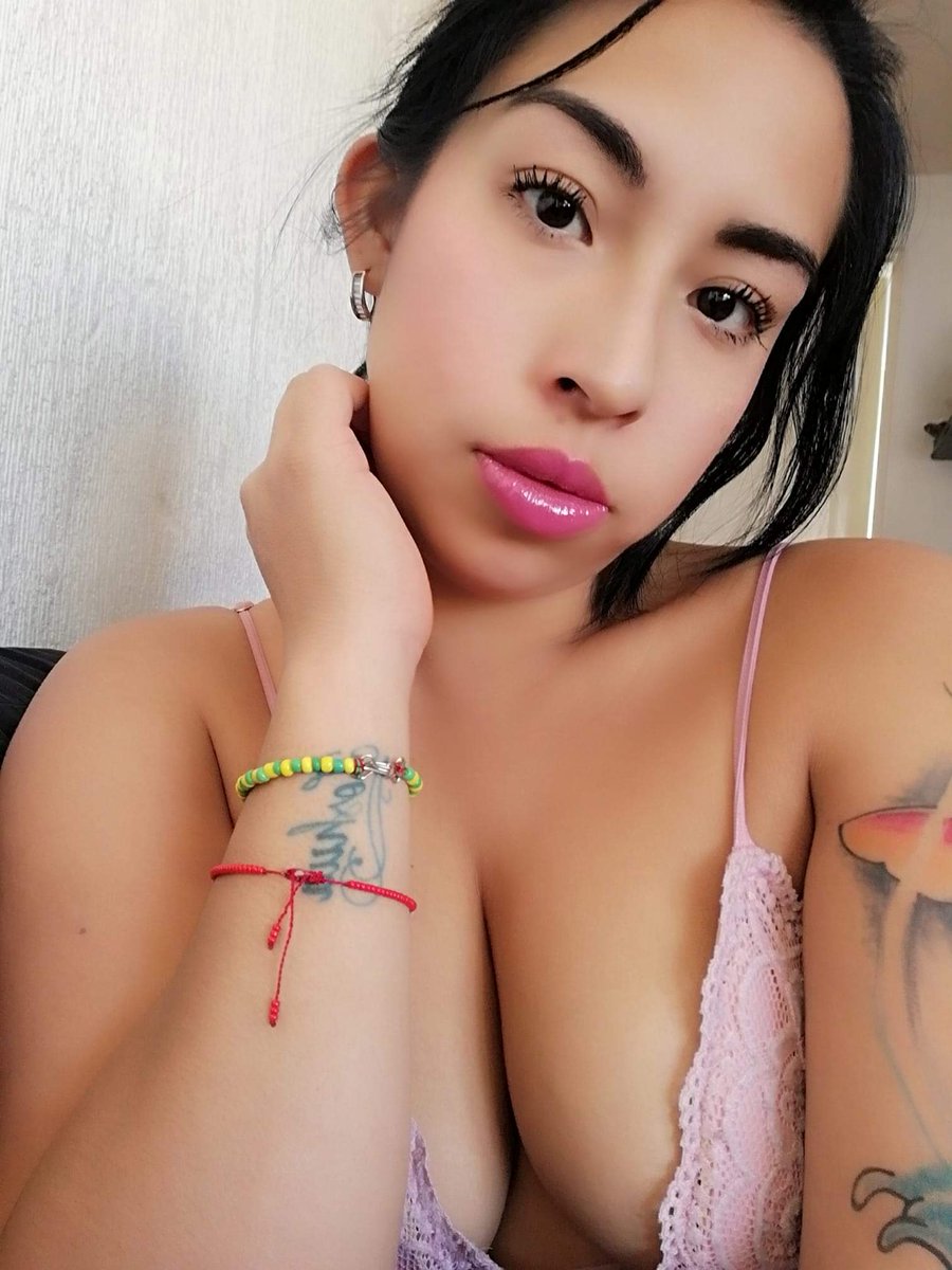 LasMsSexys2's tweet photo. #sabadodetravesuras #PutiMorrita #putierna #putigolfa https://t.co/ERuwZC5NCm