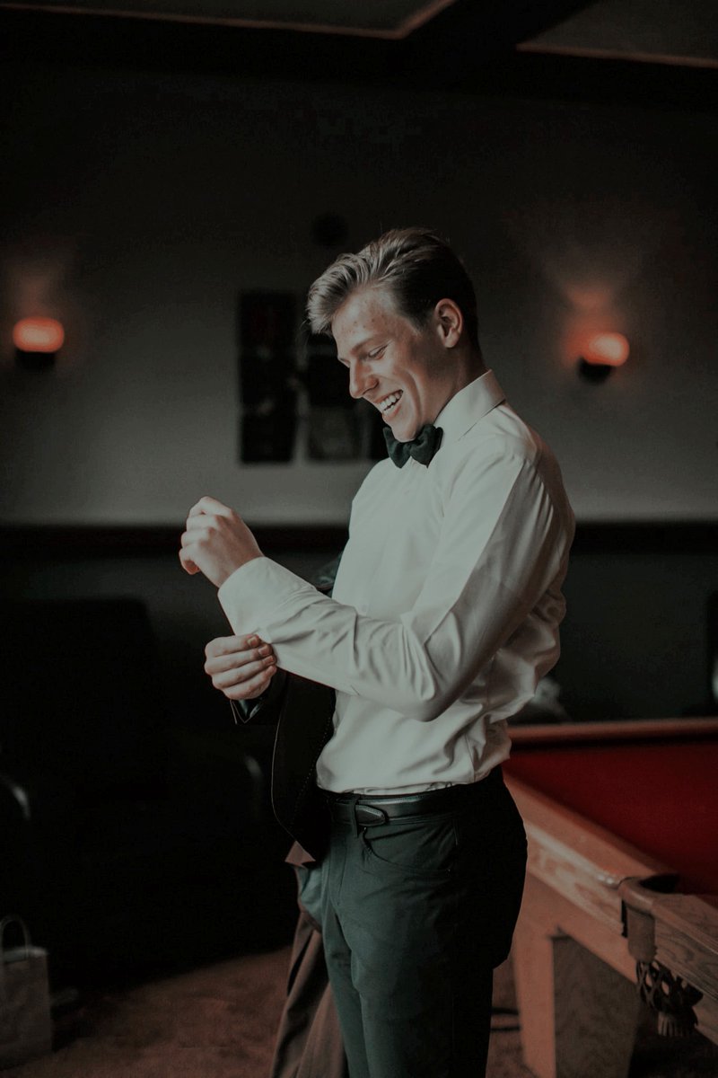 Parkerarts's tweet image. ㅤㅤ       ㅤㅤ❛ 𝕸𝐨𝐦𝐞𝐧𝐭𝐨𝐬 𝐝𝐞 𝐩𝐫𝐞𝐩𝐚𝐫𝐚𝐜𝐢𝐨́𝐧, 𝐧𝐞𝐫𝐯𝐢𝐨𝐬 𝐲 𝐫𝐢𝐬𝐚𝐬. ❜

ㅤㅤㅤㅤㅤ  ☾ ᪥ » #BodaCharlec