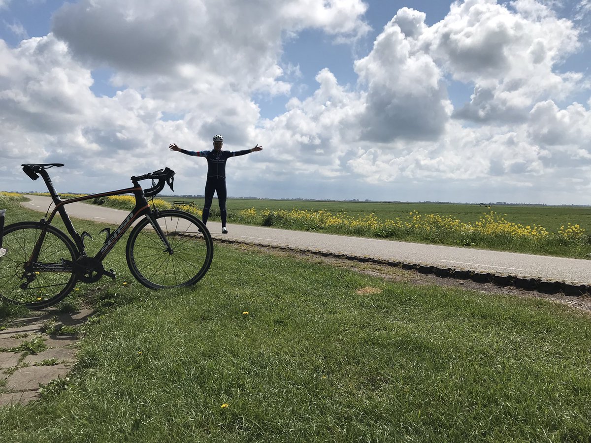 Marcel Hoving 😸 tweet media