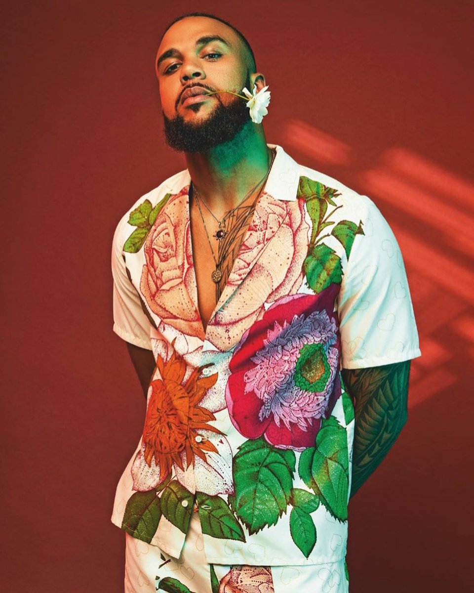 Infinity_Mag_'s tweet image. Classic Man @jidenna 🔥🔥🔥