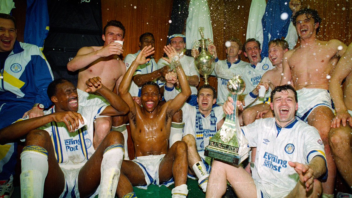 LUFC's tweet photo. 🙌 #OnThisDay in 1992, #LUFC were crowned First Division champions! https://t.co/8UZJdDD37V