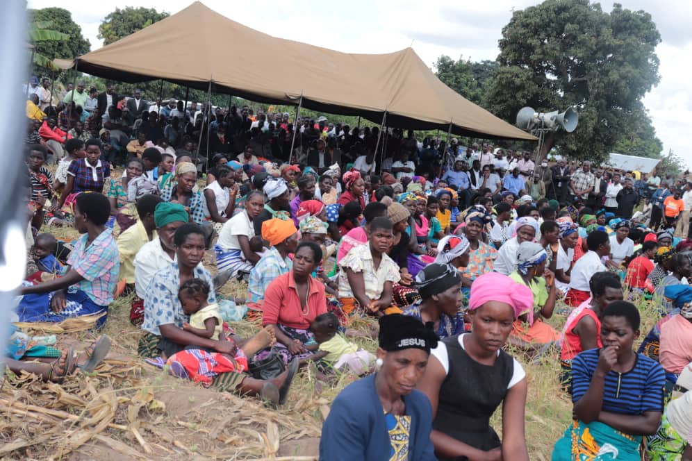 HisInkosi's tweet photo. We have today escorted our man, our friend, our District Commissioner #ThomasEliasChirwa at his #JajeVillage in Traditional Authority #Kaluluma.  #FareTheeWell https://t.co/STIdstasVX