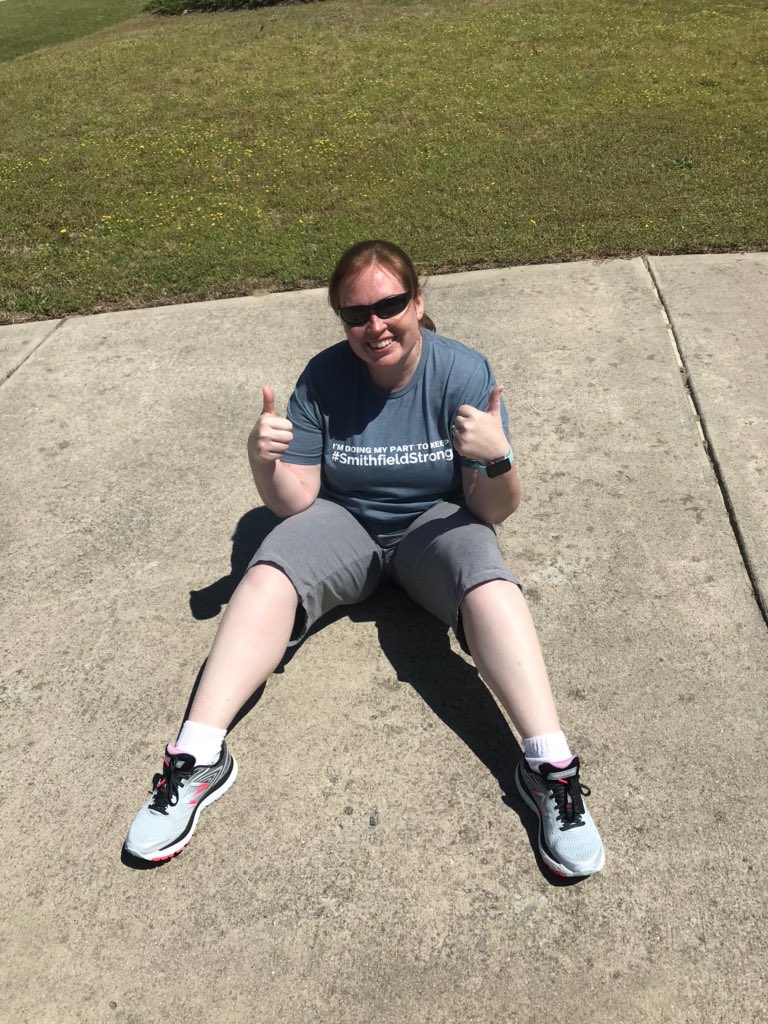MyraBurrell's tweet photo. Completed my first ever 5K! Walked most but did jog some too. Beat my goal of 1 hour too! @pfcjoco #SmithfieldStrong https://t.co/Ah5dgwe5sa