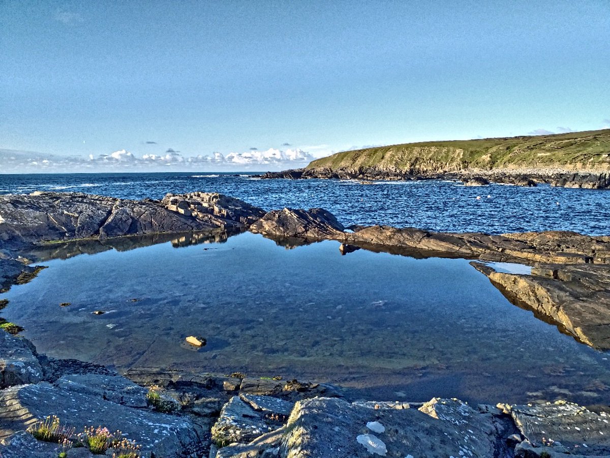 TheCeideCoast's tweet photo. Happy #MayoDay from The #CeideCoast in #NorthMayo! 
#MaighEoAbú 
💚❤ https://t.co/hX6NzrYSm1