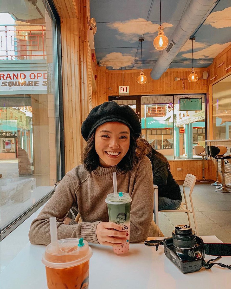 bingoteachicago's tweet photo. Missing weekends getting oolong and spending some quali-tea times with friends. 😞🥤 Good news is, we are still open for take out and delivery, Thursday - Sunday! (Chinatown 12-8, Uptown 11-8) [ #Repost 📸 @christinasechang ] #BingoTeaChicago https://t.co/IsrhE5vbiK