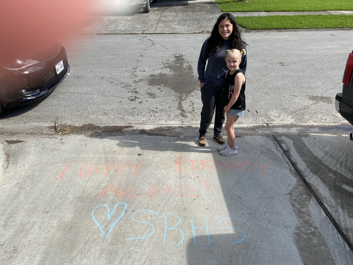 Missing our Rayburn students so we stopped by to let them know by tagging their sidewalks! Even got to tell Arlene Happy Birthday on her SPECIAL day!! <a href="/SamRayburn_HS/">Sam Rayburn High School</a> <a href="/VReyes15/">Vanessa Reyes</a>