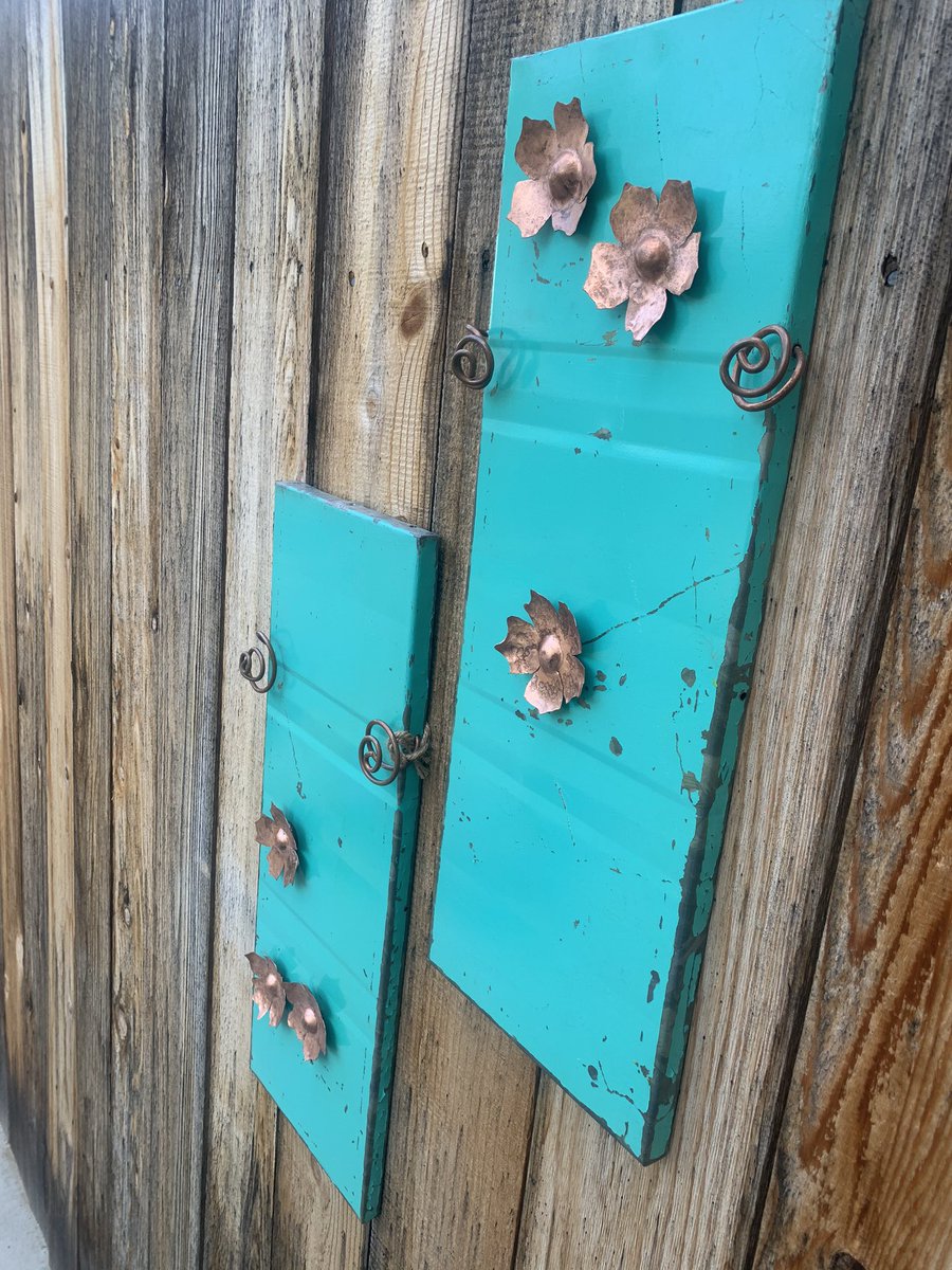 DrewDobney's tweet photo. More magnet boards!! (made out of a 1950s travel trailer) https://t.co/C79OmsgbG3