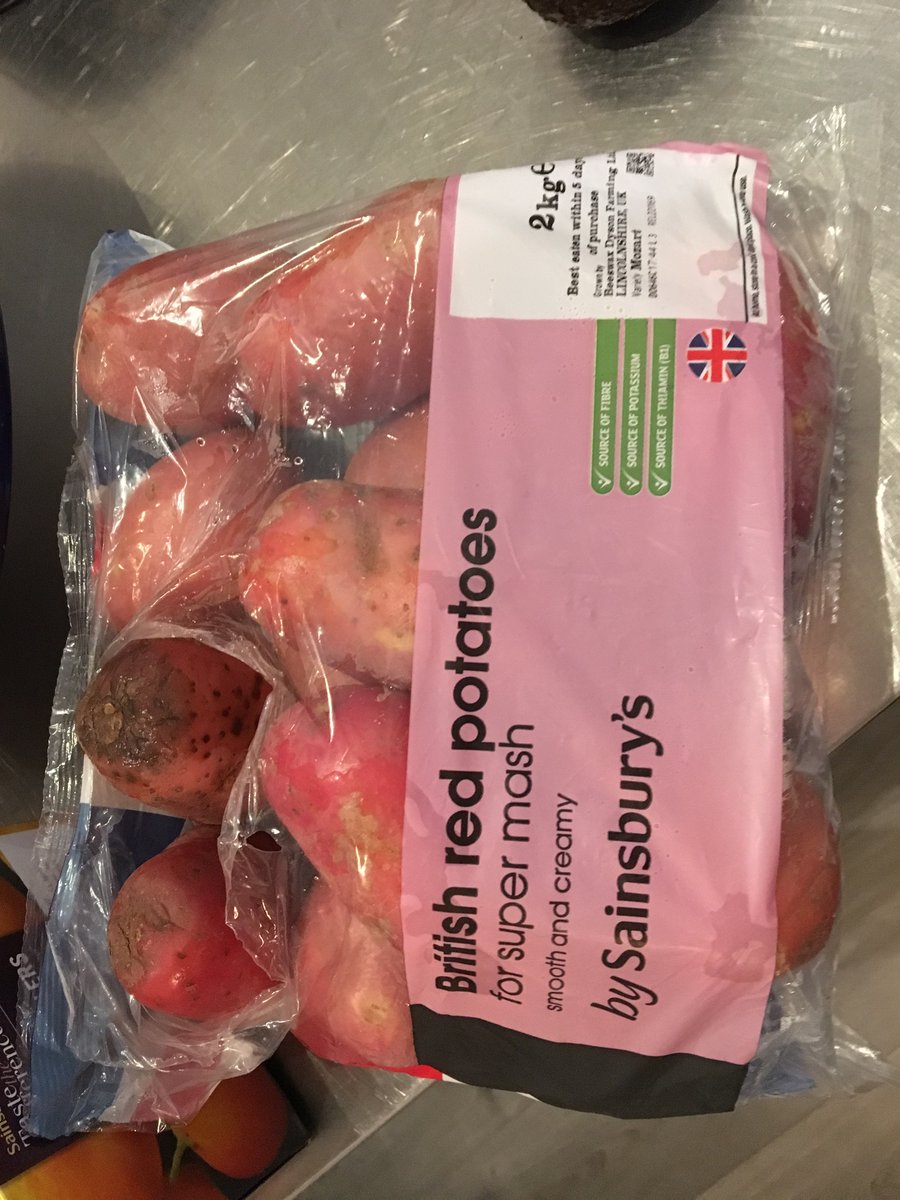 cgormley36's tweet photo. @sainsburys sadly rotten potatoes bought yesterday with 5 days sell by date. Same with flat peaches would expect better quality than this at these prices! https://t.co/YU4yVDV20Z