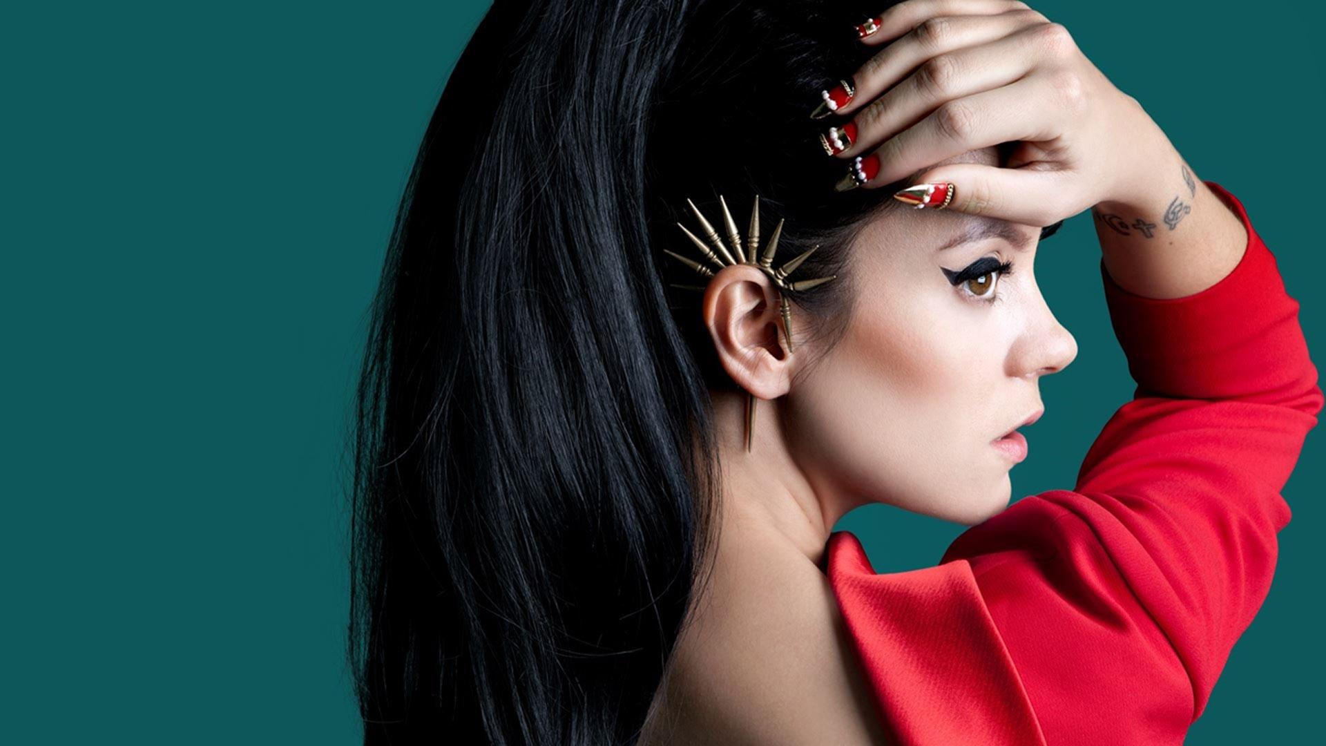Happy birthday Lily Allen! 