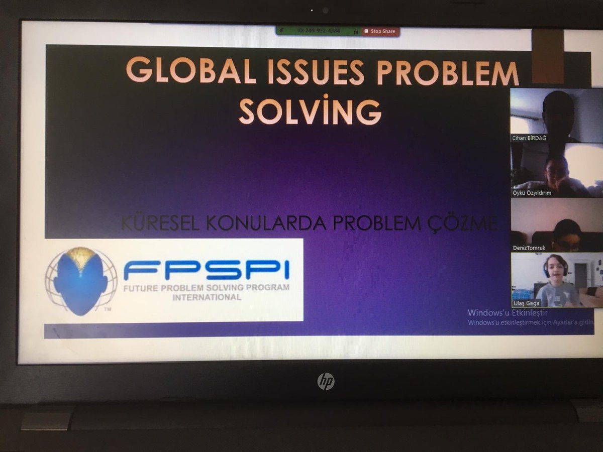 CihanBirdag's tweet image. Uzakta olmak küresel problemleri çözmemize engel değil🚫Senaryomuzdaki problemleri belirleyip temel problemimizi çıkardık⚒ Beyin fırtınası yaparak gelecekte yapabileceğimiz harika sufleler tasarladık.🍩 #fpsı #BKup @BaharBrbr @DuyguPeran @eypaksar