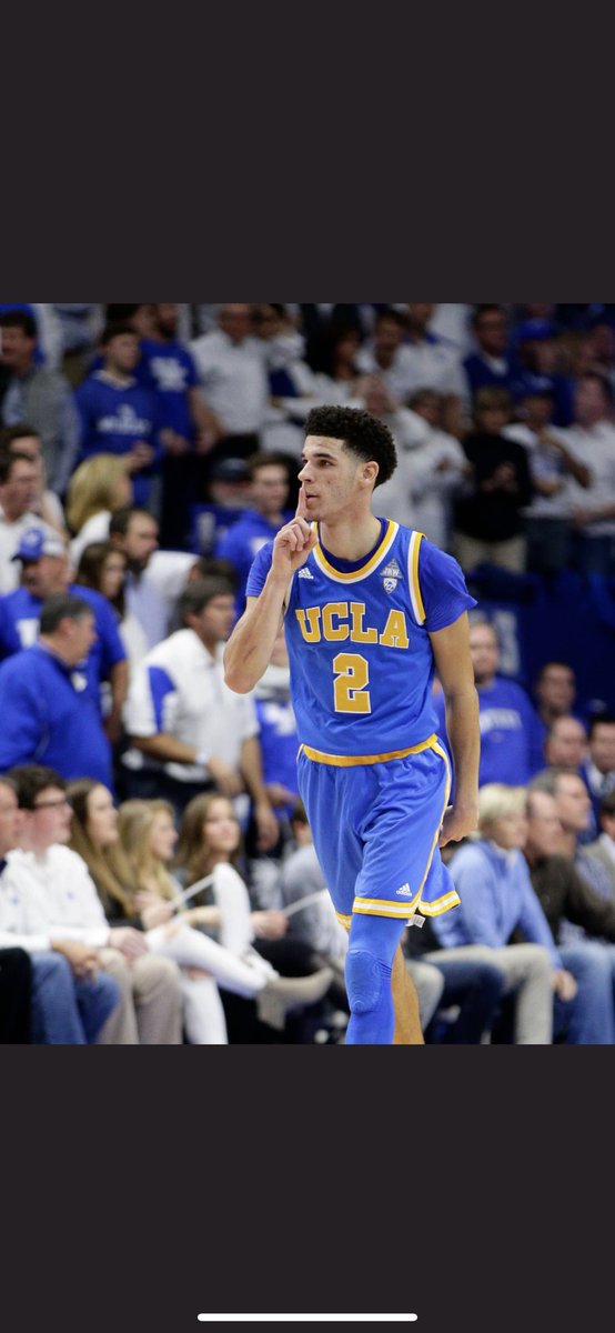 kylefilipowski's tweet photo. Extremely excited to receive an offer from Coach Cronin and the staff at UCLA‼️ #PAC12 #gobruins https://t.co/fvM1aenOgB