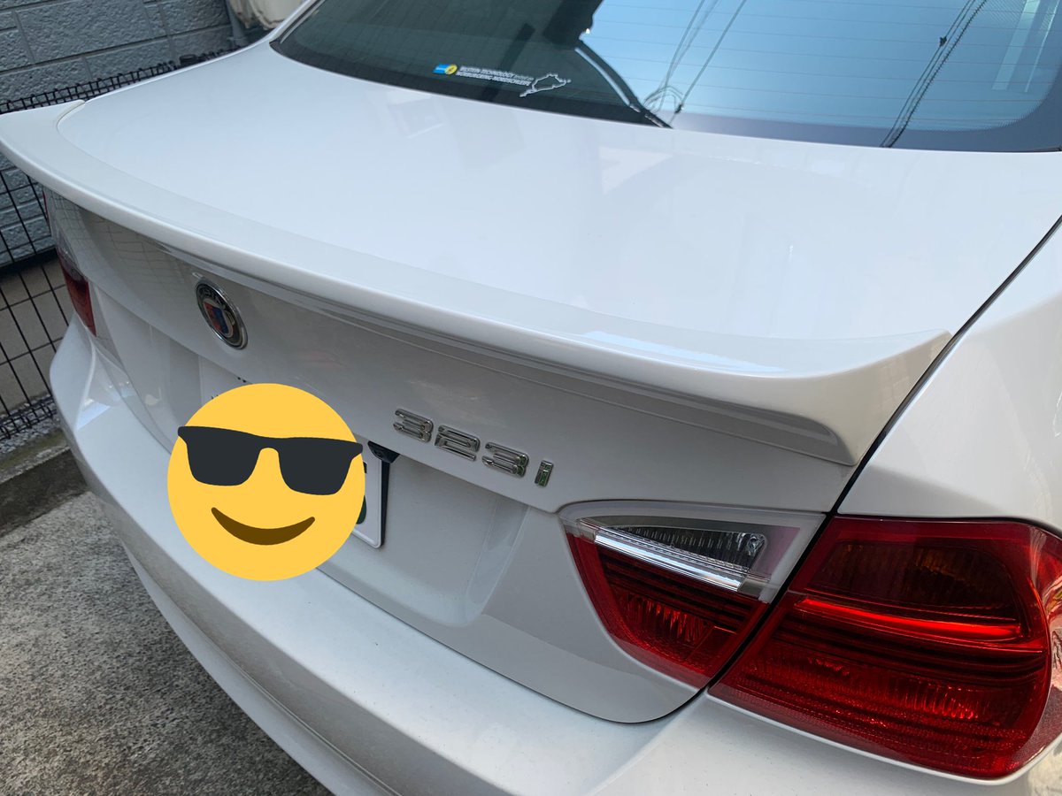 こーば とりあえず親父のbmのエンブレム剥がしと 塗装が死んだルーフアンテナを貼り替えました センター出すのと水垢との戦いでくそ疲れた 明日は何するかなぁ こーば とりあえず親父のbmのエンブレム剥がしと 塗装が死んだルーフアンテナを貼り替えました センター出すのと水垢との戦いでくそ疲れた 明日は何するかなぁ
