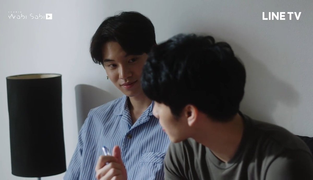 Shefu_park's tweet photo. I already miss this couple.. 
Eommmaaa...  😭
#VeeMark
#ENOFLOVEep8 https://t.co/HUh0a3kBmk