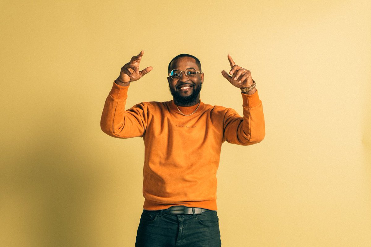 trezbellmusic's tweet photo. S/O and welcome to all the new followers for all the love! I told myself this would be my year and I see it manifesting already, even through all mess that’s happening. I can’t wait to show y’all all I’ve been working on! #TeamTrez #rnb #hiphop #artist https://t.co/1vBJuxGQ0a