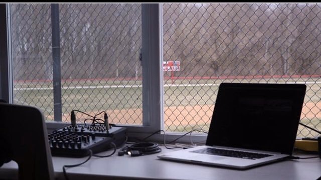 MHSTribeTV's tweet photo. We were ready for the Grant 4! ⚾️🥎 #missingspringsports @MCSCAthletics @GoMHSIndians @MississinewaSB @weRolemiss @mscotthunt @sdouglasTNH https://t.co/9OZ6cTwFdB