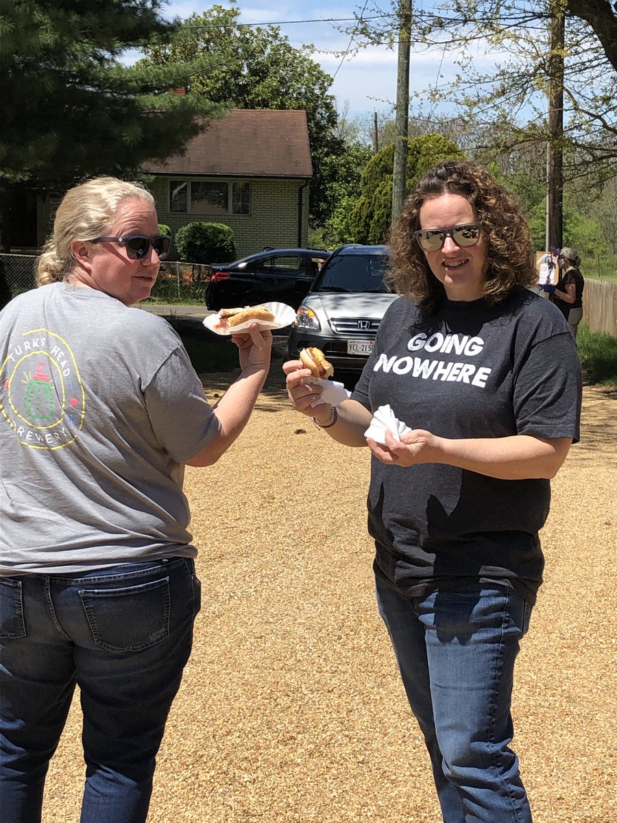 ChefAlli26's tweet photo. #FrontYardCookout https://t.co/yqVUSnozSU