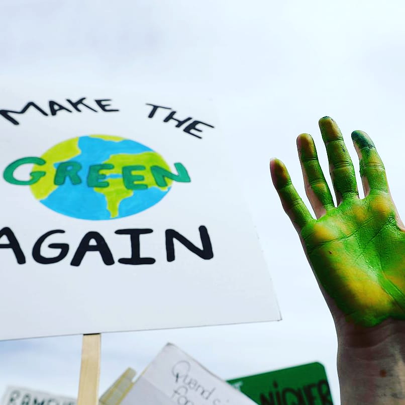 TheTreeconomy's tweet photo. Did you know that making the world greener can also full your bank account? 🌲💵💰
.
find out more!!

#treeconomy #treeplanting #savings #COVID__19 #Carbon #innovation #fintech #sustainableinvesting #enviromentallyfriendly #investing #trading https://t.co/jroGLaWCWW https://t.co/agzKK53PTz