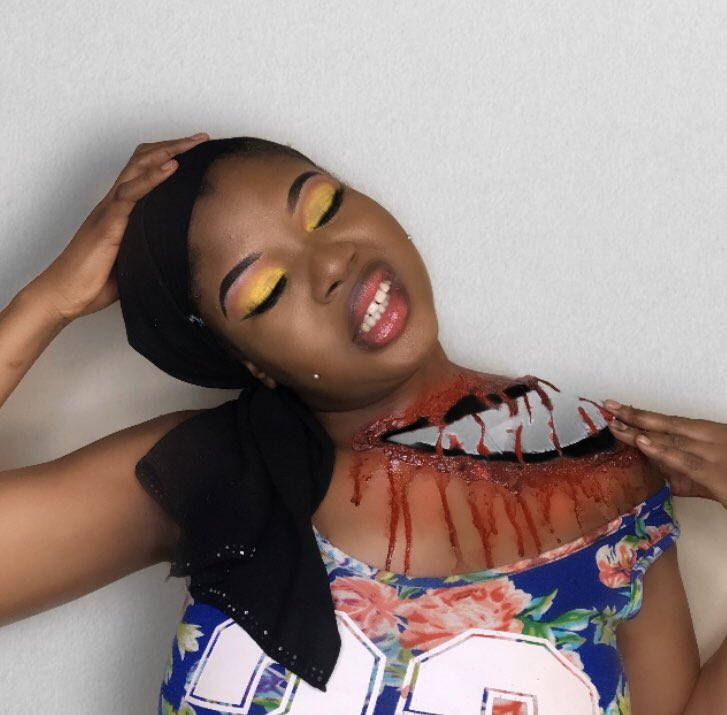 FirdaBako's tweet photo. Un partage ne diminue rien en vous. Donnez la force à vos amis #firdamakeup #sfx #sfxmakeup #sfxmakeupartist #sfxgore #sfxmua #sfxtutorials #sfxmua #maquillagehalloween #makeupartist #makeuplook #makeupjunkie #tutorialmakeup #makeupaddict #makeupforever https://t.co/XbFB11529f