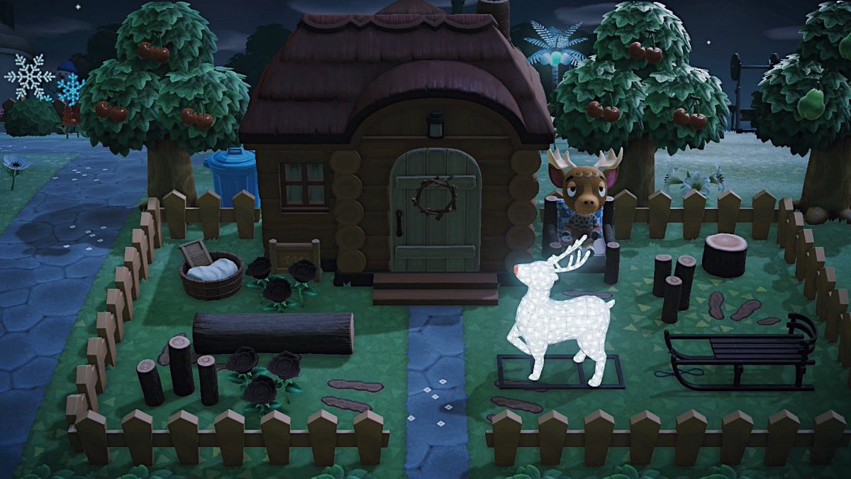sukiaIone's tweet photo. more customized yards for my villagers! https://t.co/w0KSwLgVss