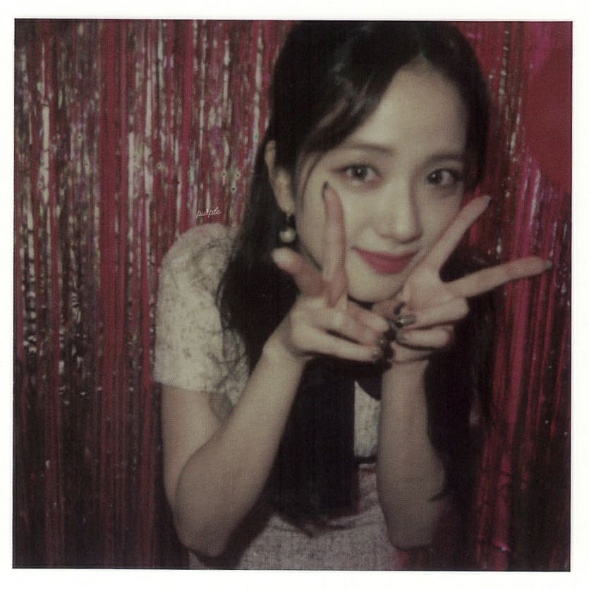 BpBebeq's tweet photo. #savethejisoo #SaveTheJisoo #HeartsForJisoo #heartsforjisoo #WeLoveJisoo #WeLoveYouJisoo #welovejisoo #weloveyoujisoo 
@ygofficialblink https://t.co/HhOcZXXg6X