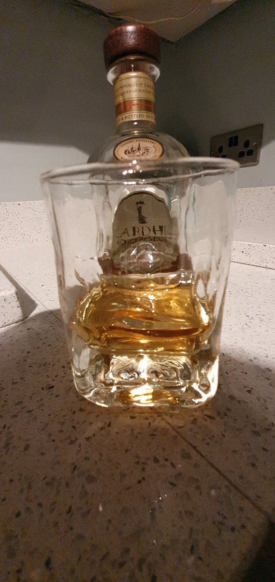 lindsay3_chris's tweet photo. Raising a #weeglass to dad. Four years tomorrow... https://t.co/KIX9OaCmiw