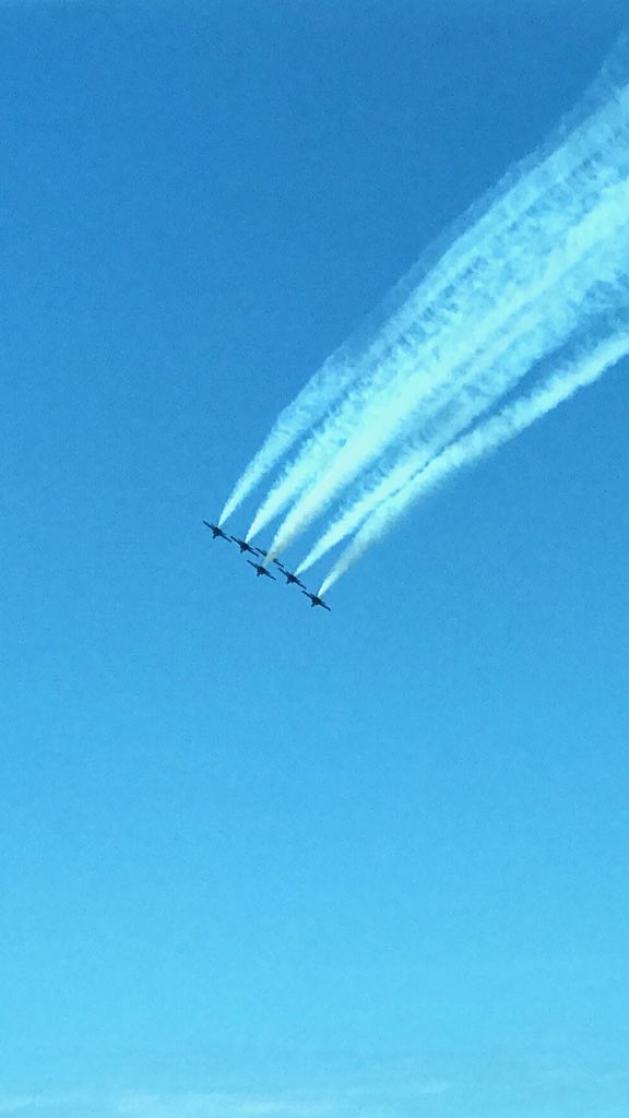 KeyCtrSchool's tweet photo. Thanks to a friend on the inside @InovaHealth - for a better view than I had. MANY THANKS to ALL our First Responders and all Health Care workers!! @AFThunderbirds @BlueAngels #AmericaStrong #SafetyISFreedom https://t.co/FbQ3JnI2hn