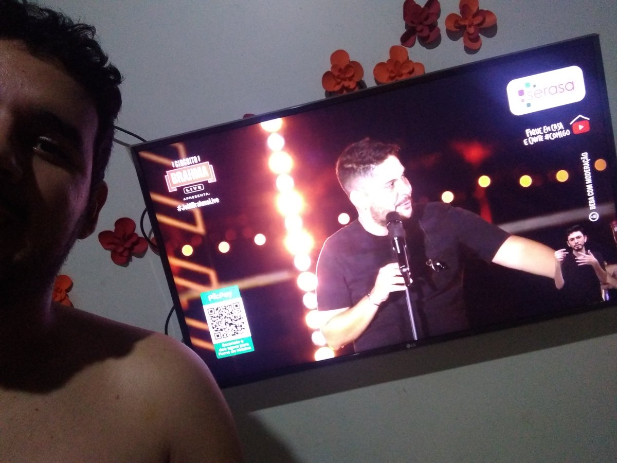 castroigor's tweet photo. Chooooora coração!!!!!  #JeMBrahmaLive https://t.co/qSNX6wwjEU
