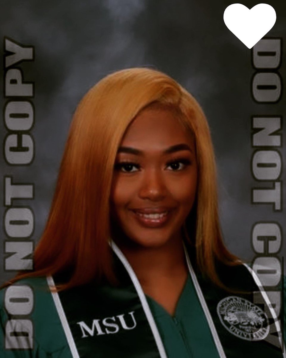Thats_queendeee's tweet image. BIG FISH 💚💪🏾 #MSU2020 #Firstgengrad #DonewithmyB.S