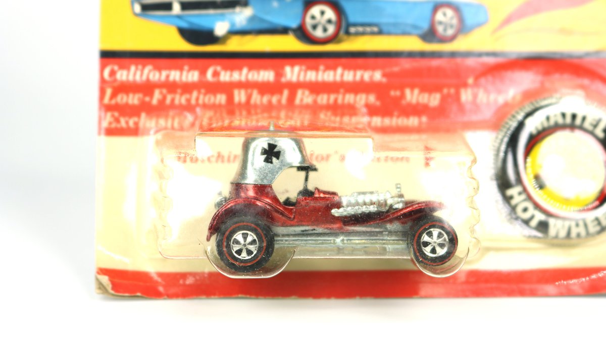JasonAtkinsonLA's tweet image. I’ve had this #vintage Hot Wheels Red Baron, still sealed, for many decades - since the #seventies!! Amazing what time travel trinkets we manage to keep along the way!! @Hot_Wheels @Mattel #redbaron