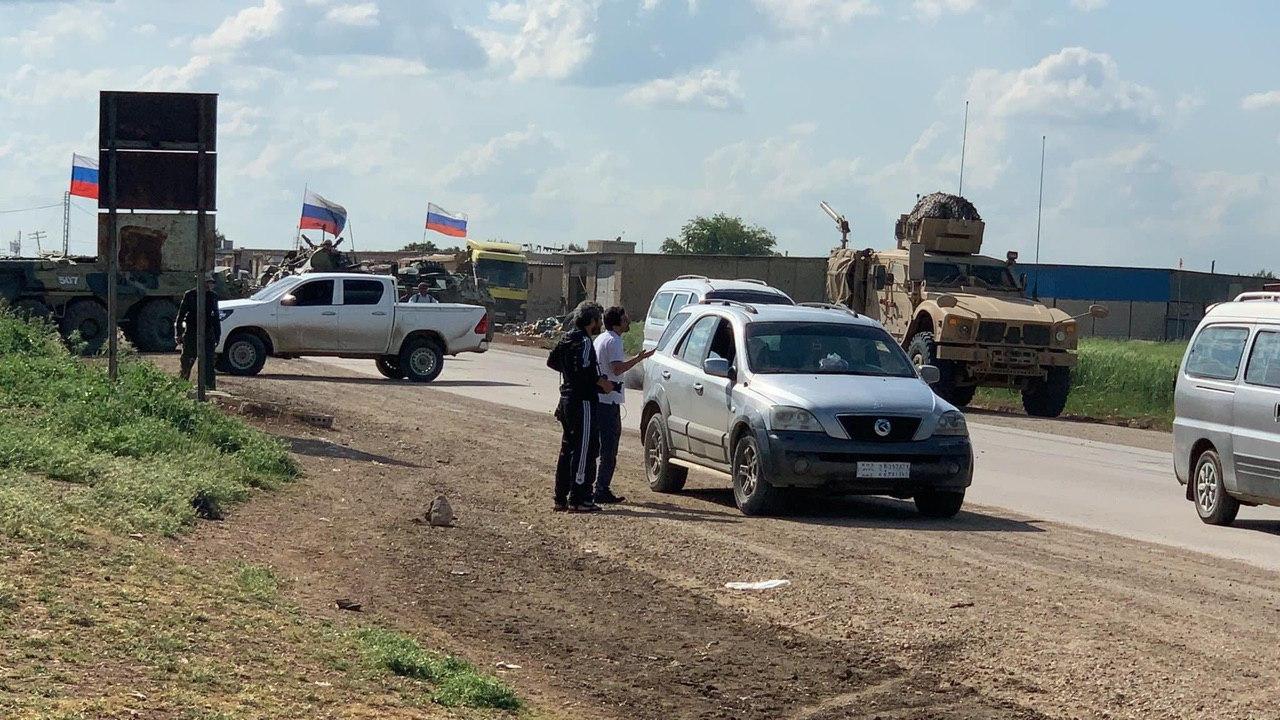 Военные перекрывают дороги